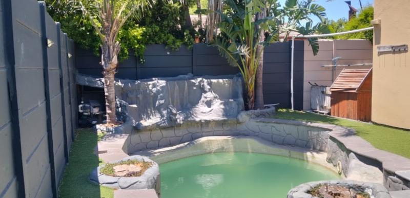 To Let 4 Bedroom Property for Rent in St Dumas Western Cape